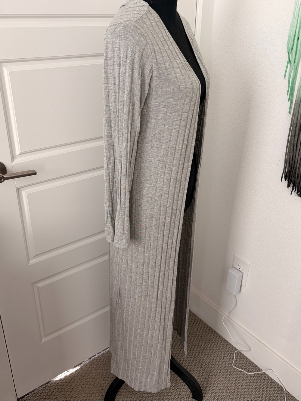 Long Open-Front Ribbed Cardigan - Picture 2 of 4